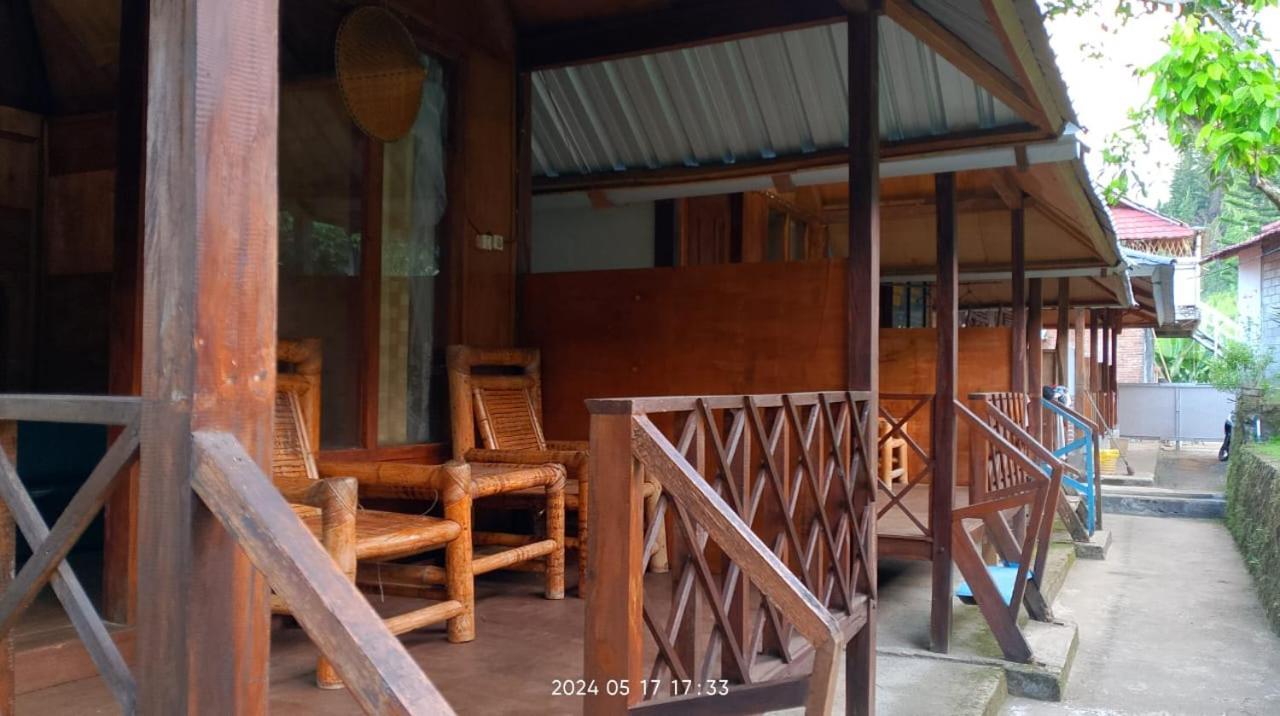 Blue Mountain Cottage Senaru Extérieur photo