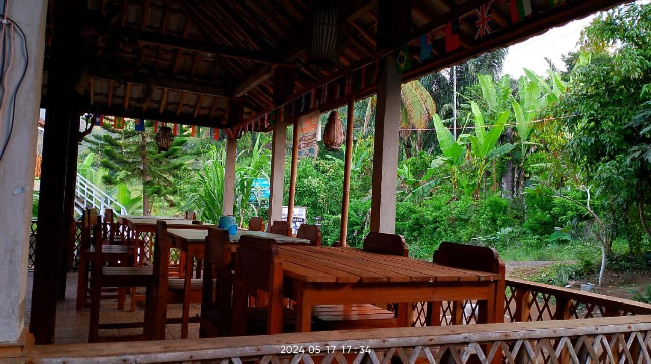 Blue Mountain Cottage Senaru Extérieur photo
